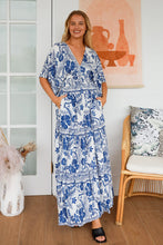 Load image into Gallery viewer, Julie Maxi Dress