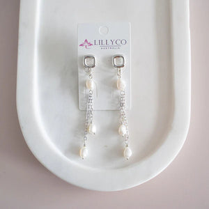 Silver Dangle Pearl Earring