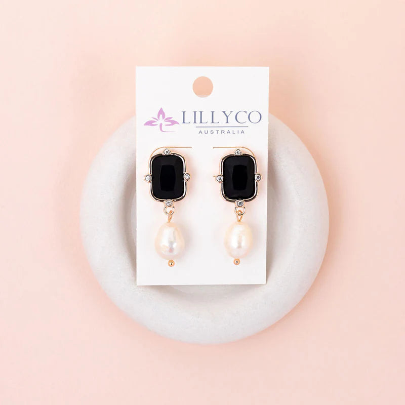 Black Crystal & Pearl Earring