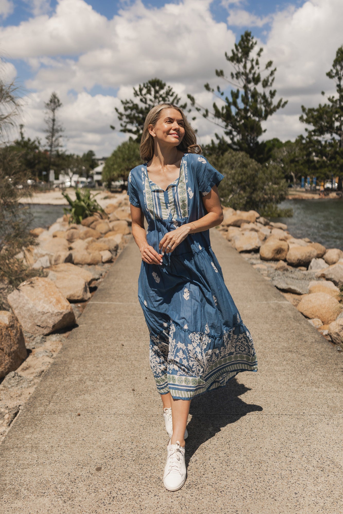 Zola V Neck Maxi Dress