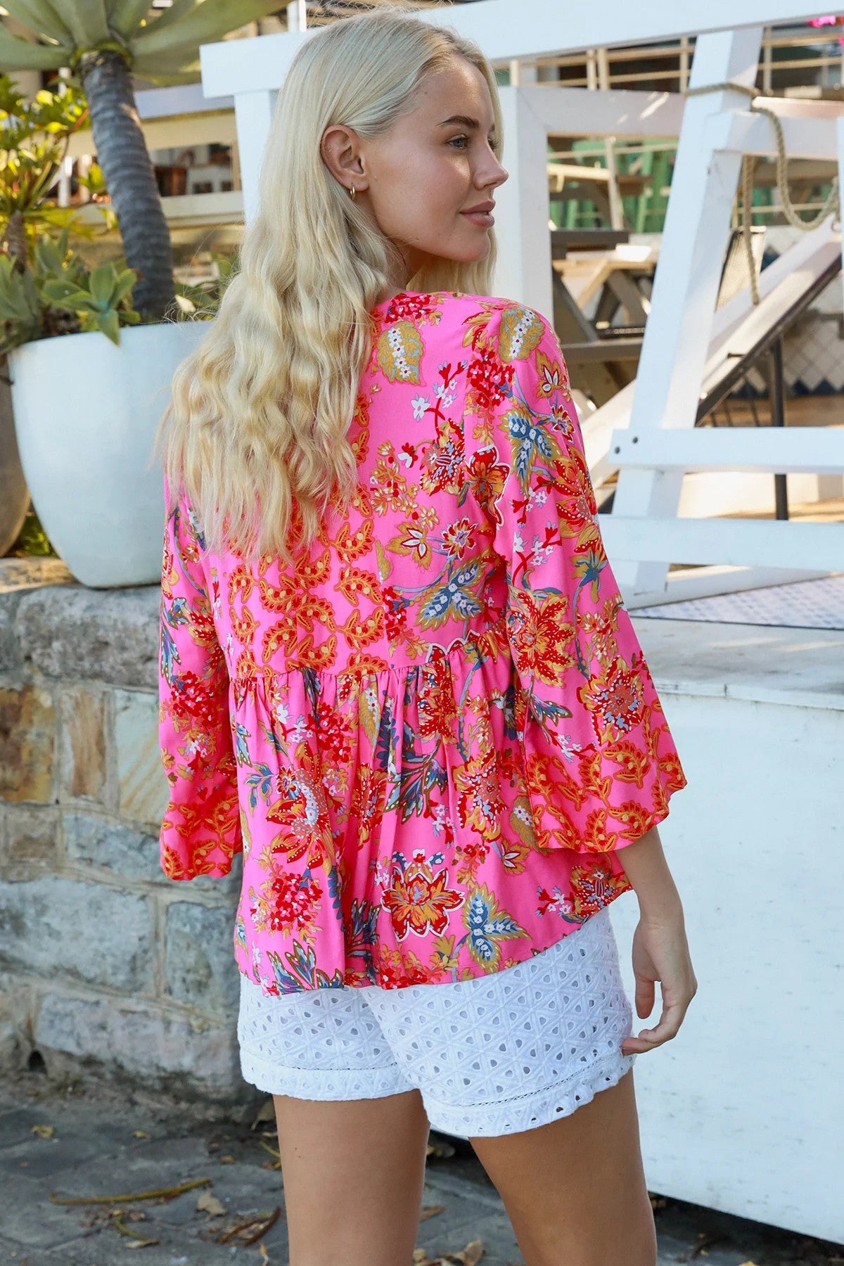 Beverly Pink Floral V-Neck Top – DreamCatcher | 100% Rayon