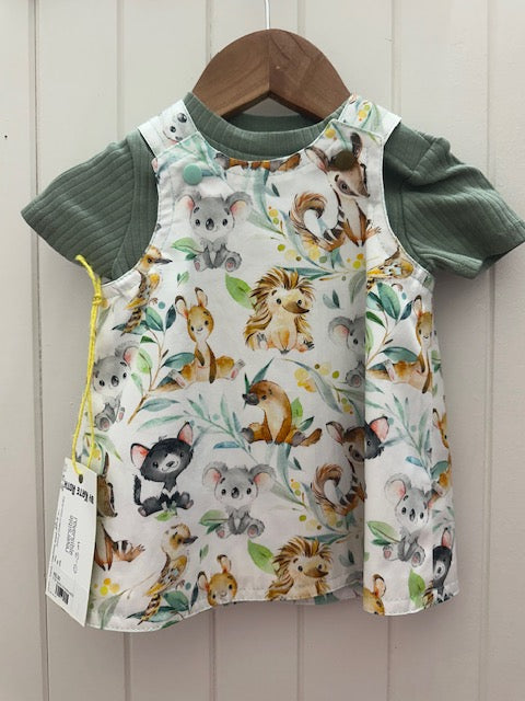 0-3m White with Aussie Animals/Floral