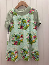 Load image into Gallery viewer, 3yr Green Lion/Green Stipe geo shapes REVERSABLE Dress