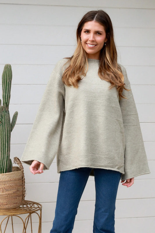 Avery Soft Touch Relaxed Knit Jumper – Silver Grey
