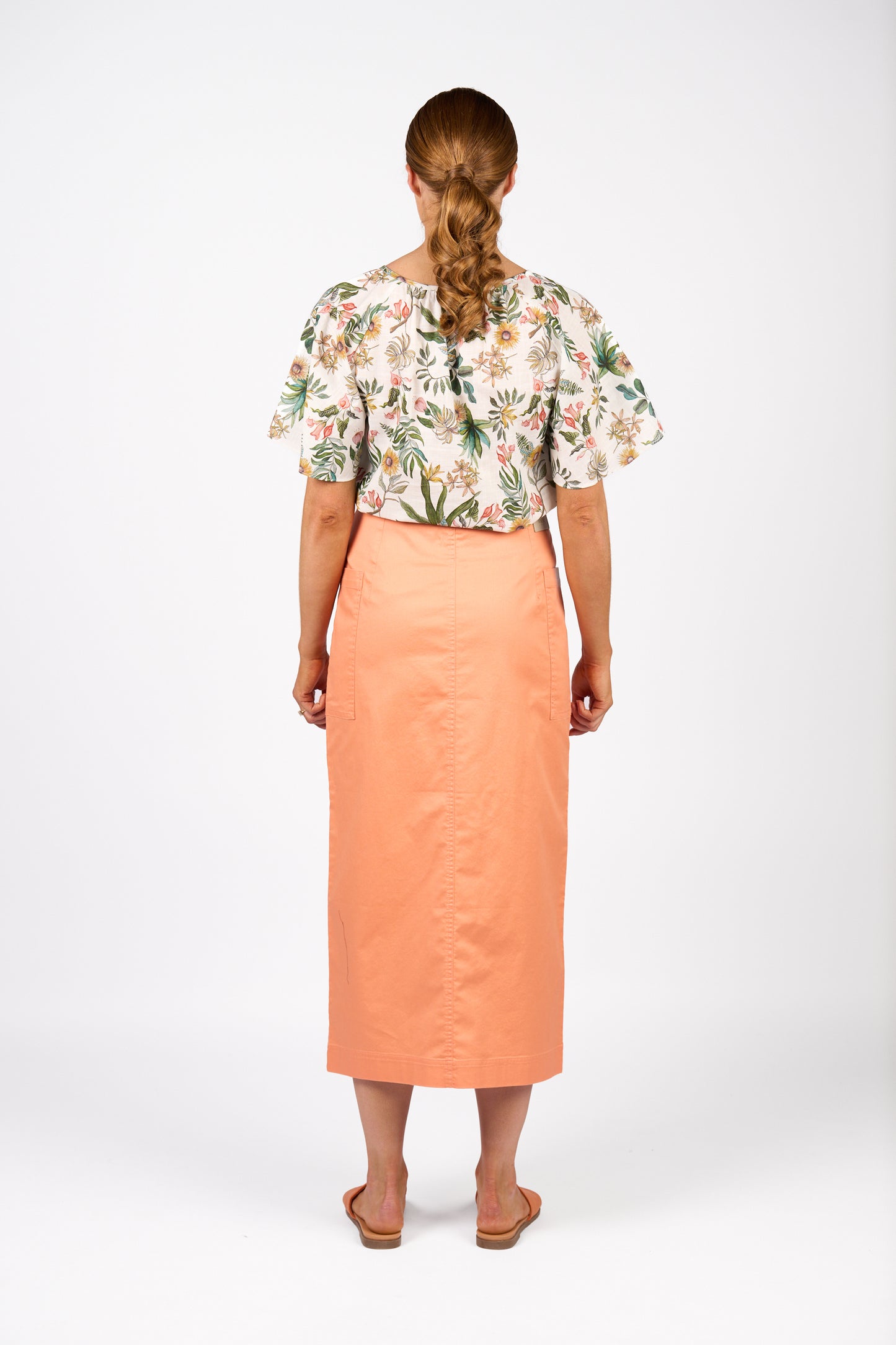 Bay Skirt	Apricot